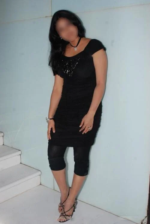 Call Girls Adarsh Nagar